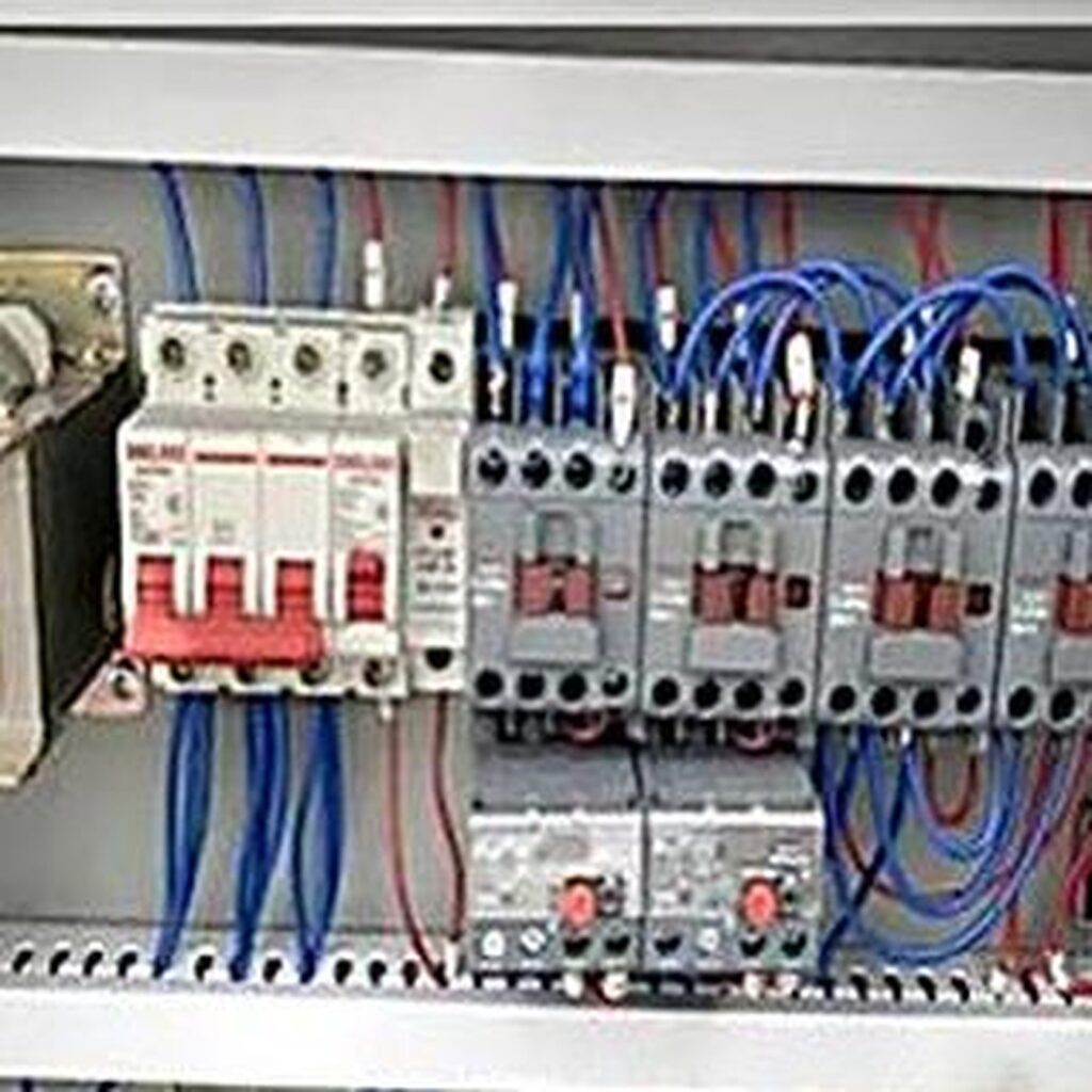 Componentes elétricos_square