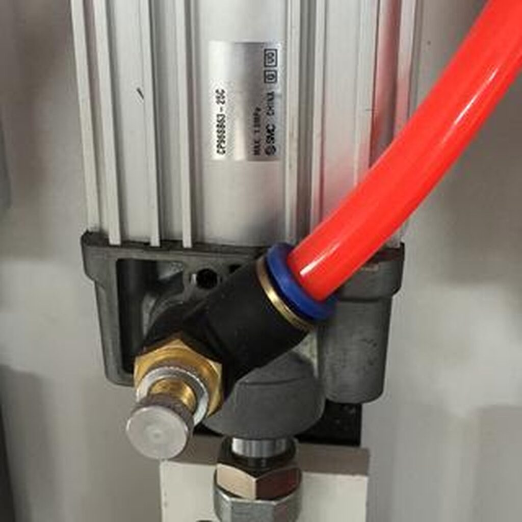 MJD180_cilindro_smc_1