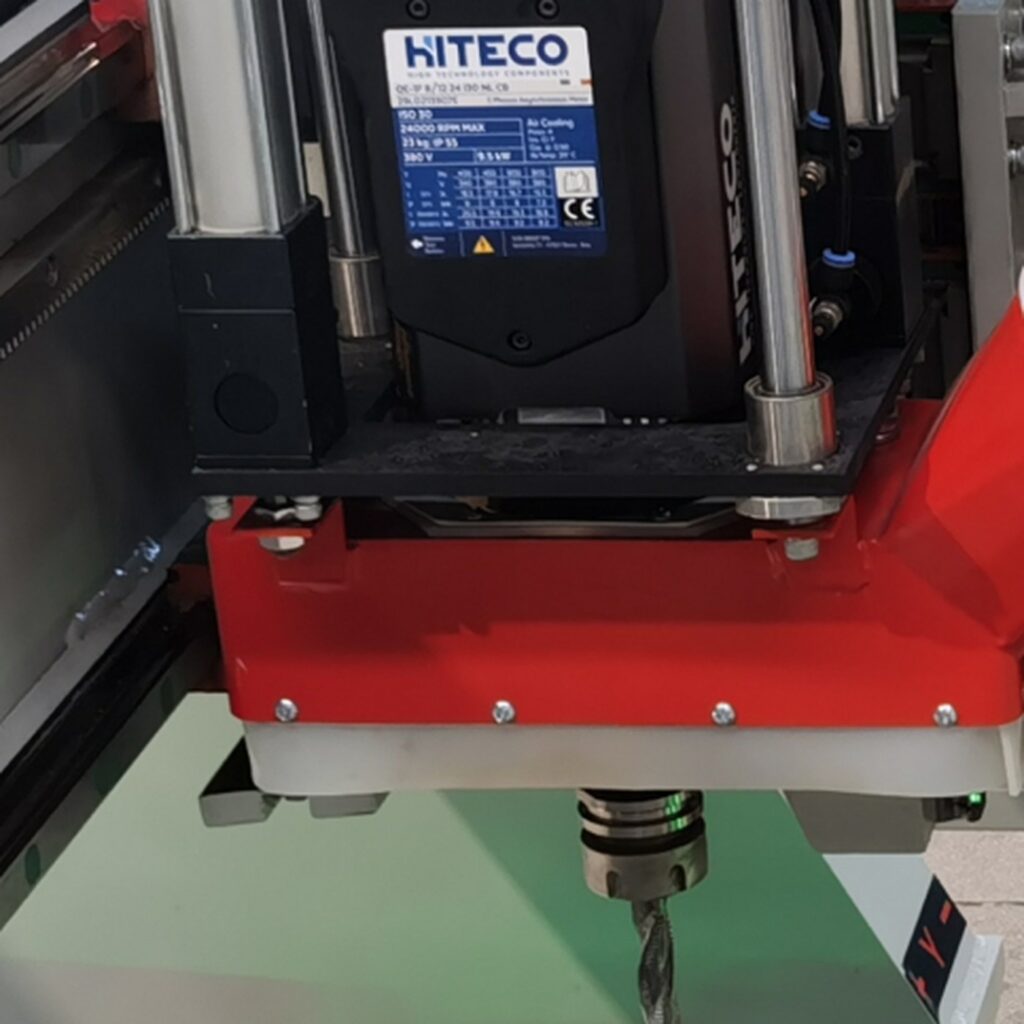 Mandril vertical HITECO 9,6 kW_square